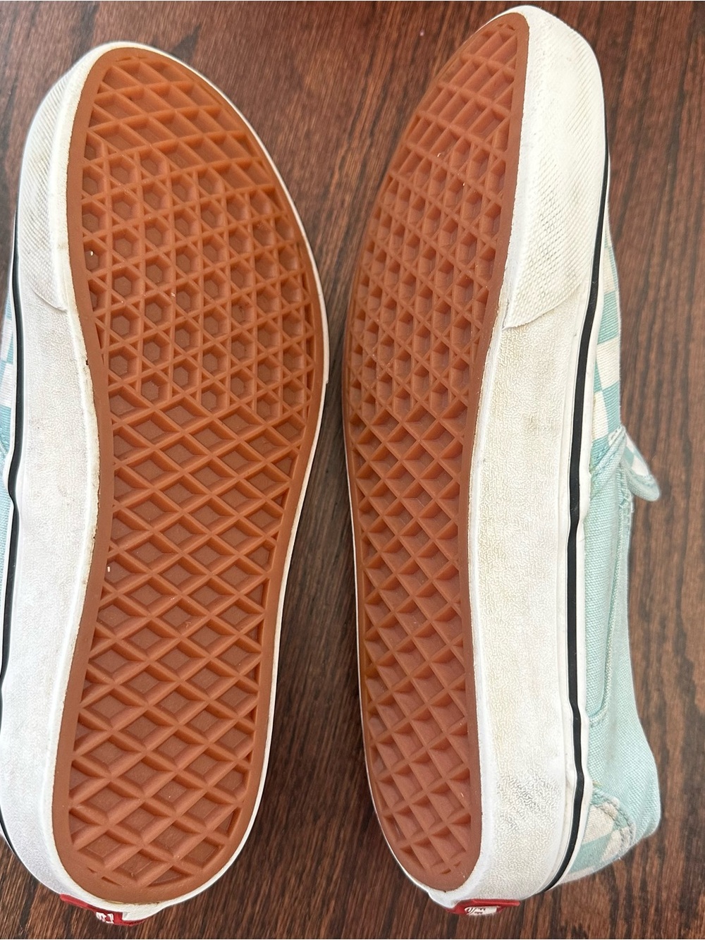 Vans Classic Slip-ons checkerboard, size 4Y - Picture 8 of 8